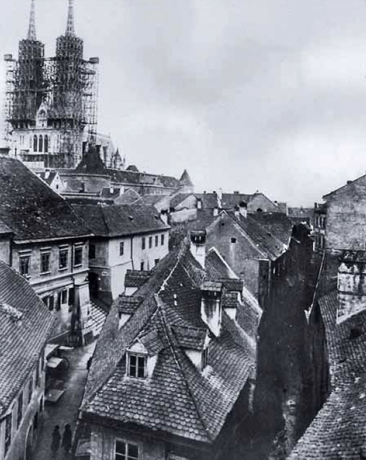 Ulica Pod zidom 1895. godine (lijevo) i potok Medveščak (desno)